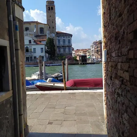 Zen Accommodation Grand Canal Veneza Exterior foto