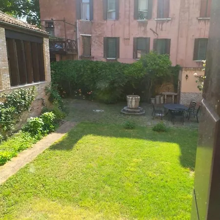 Zen Accommodation Grand Canal Veneza Exterior foto